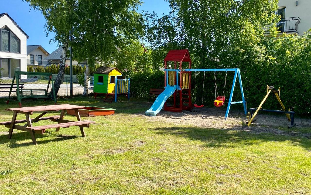 Отель Jastrzebia Plaza Ястшембя-Гура Экстерьер фото